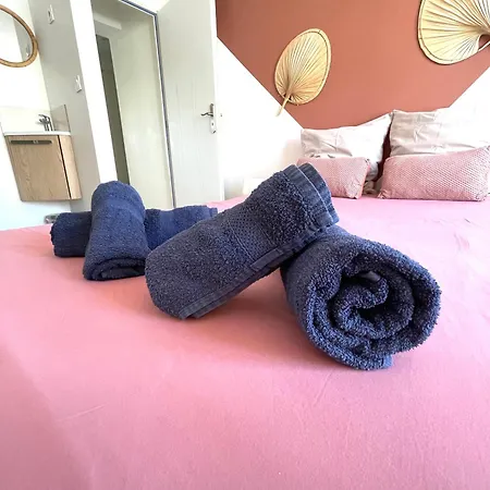 Le Terra-cota 3 Ch Privees 10' Gare-port Et Plage, Wfi, Cosy Apartment Toulon